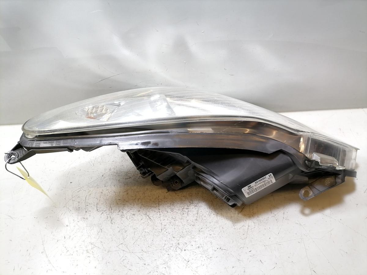 Opel Corsa D original Scheinwerfer vorn links Halogen leicht vergilbt Bj.2006
